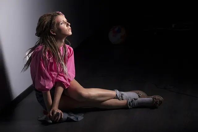 Comment Créer des Tenues Jeunes qui Sortent du Lot