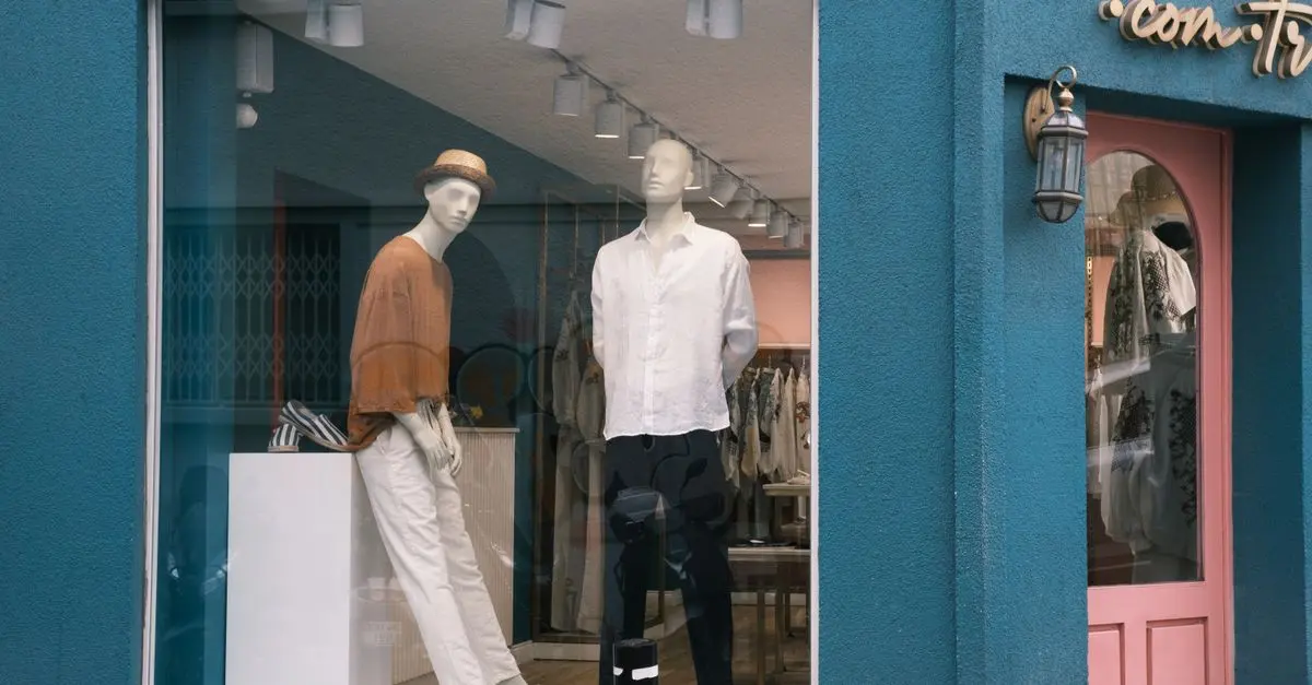 Vêtements vintage vs moderne : lequel choisir ?