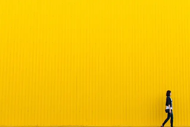 Comment créer un look jeune qui vous ressemble