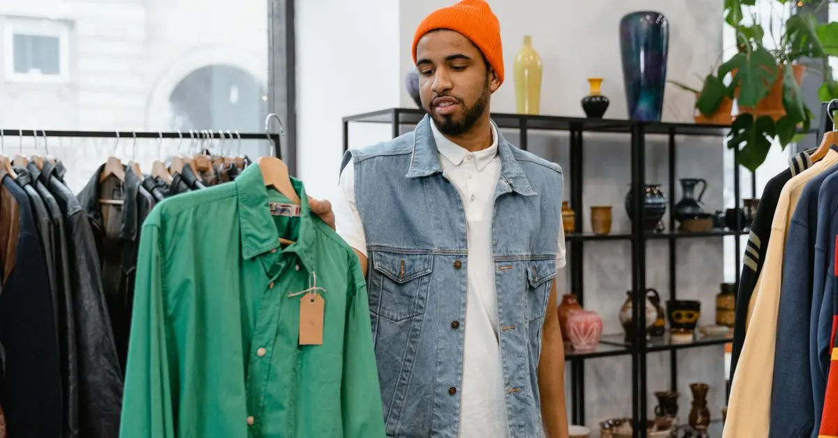 Comment choisir des vêtements jeunes pour un style unique