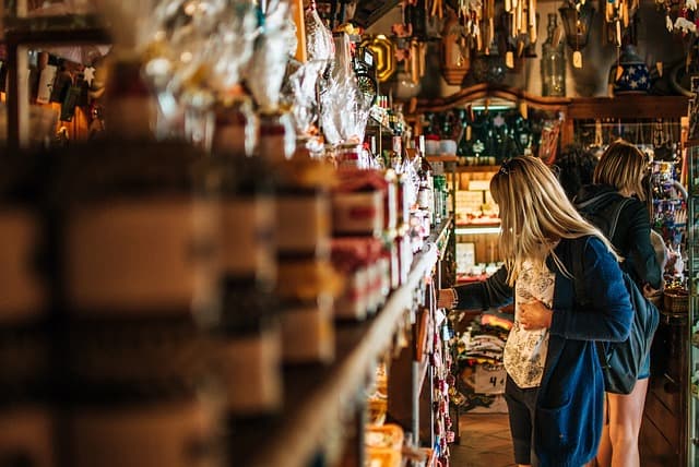 Les erreurs à éviter lorsqu'on choisit des vêtements jeunes