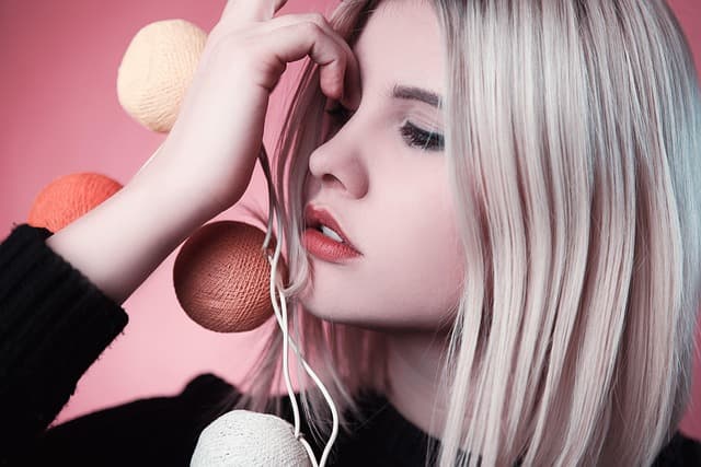 Les essentiels mode pour un look jeune et stylé